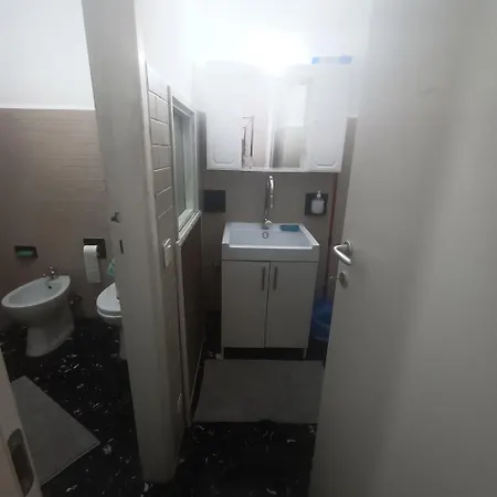 La Stanza Nella Corte *